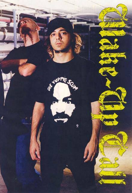GILDAN Heavy T-shirt Charles manson die Yuppie Scum Size  S 2XL